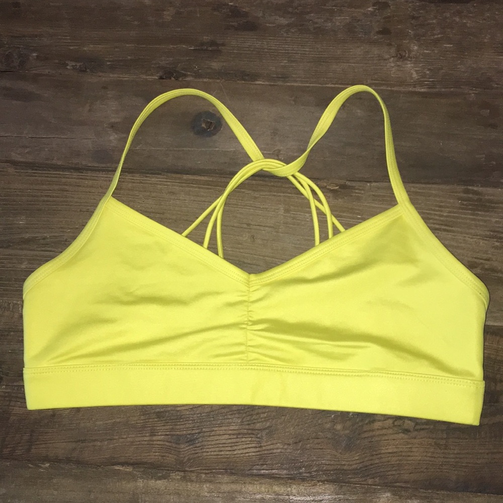 Alo Yoga Sunny Strappy Bra in YELLOW size M